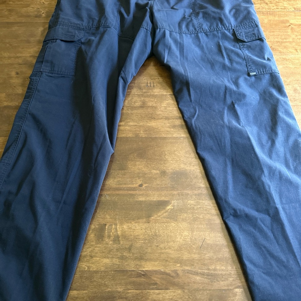 5.11 Tactical Series Pants US 44/36 Navy Blue Cargo Military Style 🇺🇸 - Picture 6 of 7